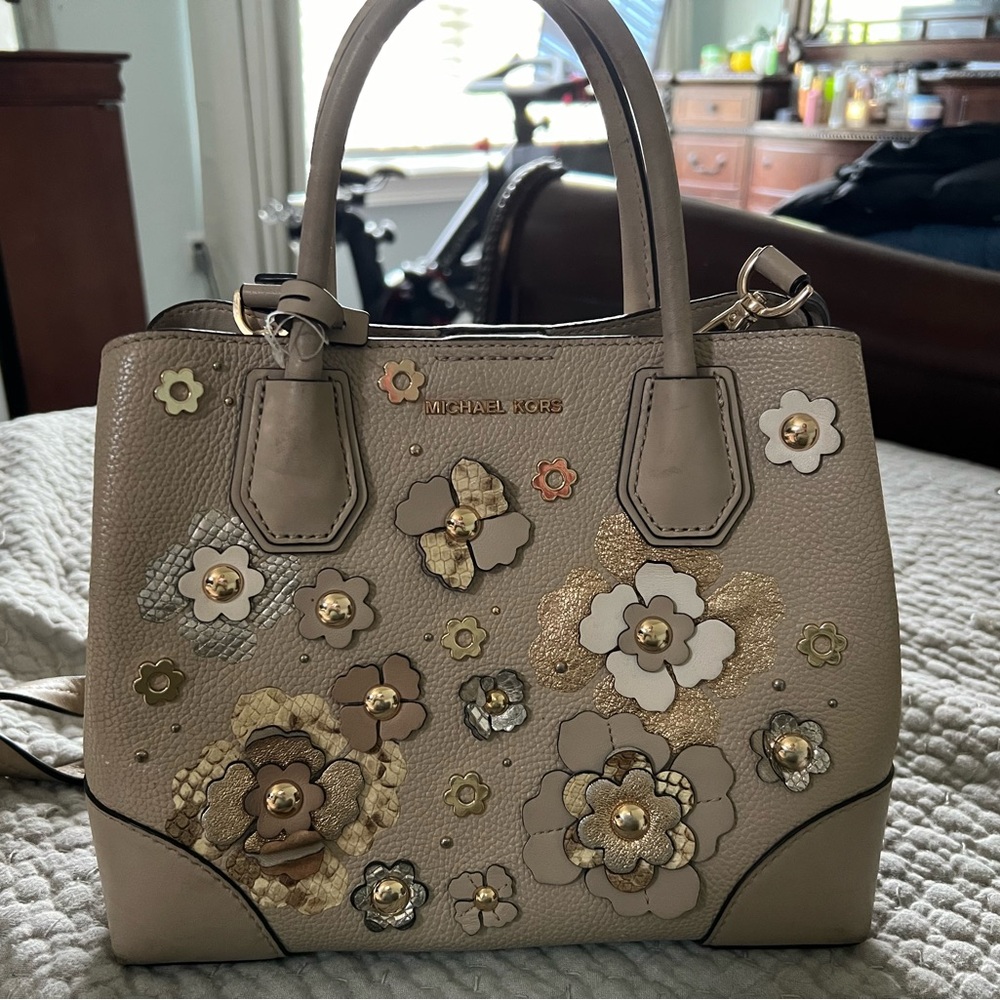 Michael Kors Handle Bag